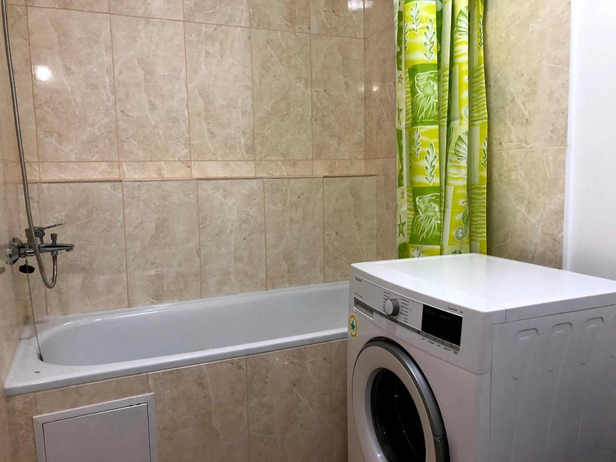 Gil Apartments, Korzo 7,2 Centre Uzhhorod Ngoại thất bức ảnh